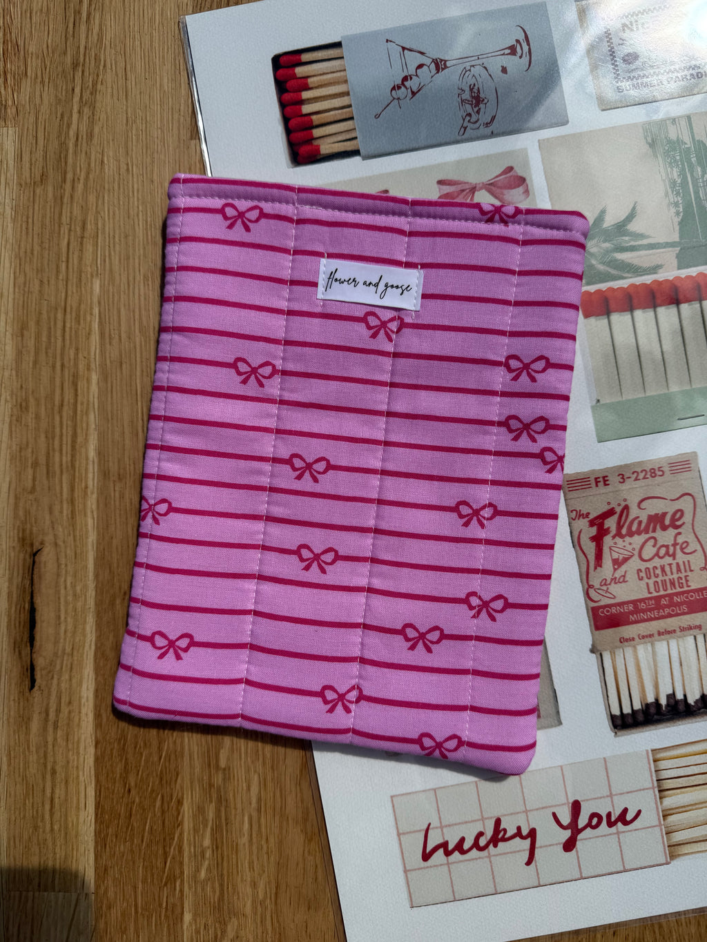 Pink stripe bow *limited edition* kindle sleeve