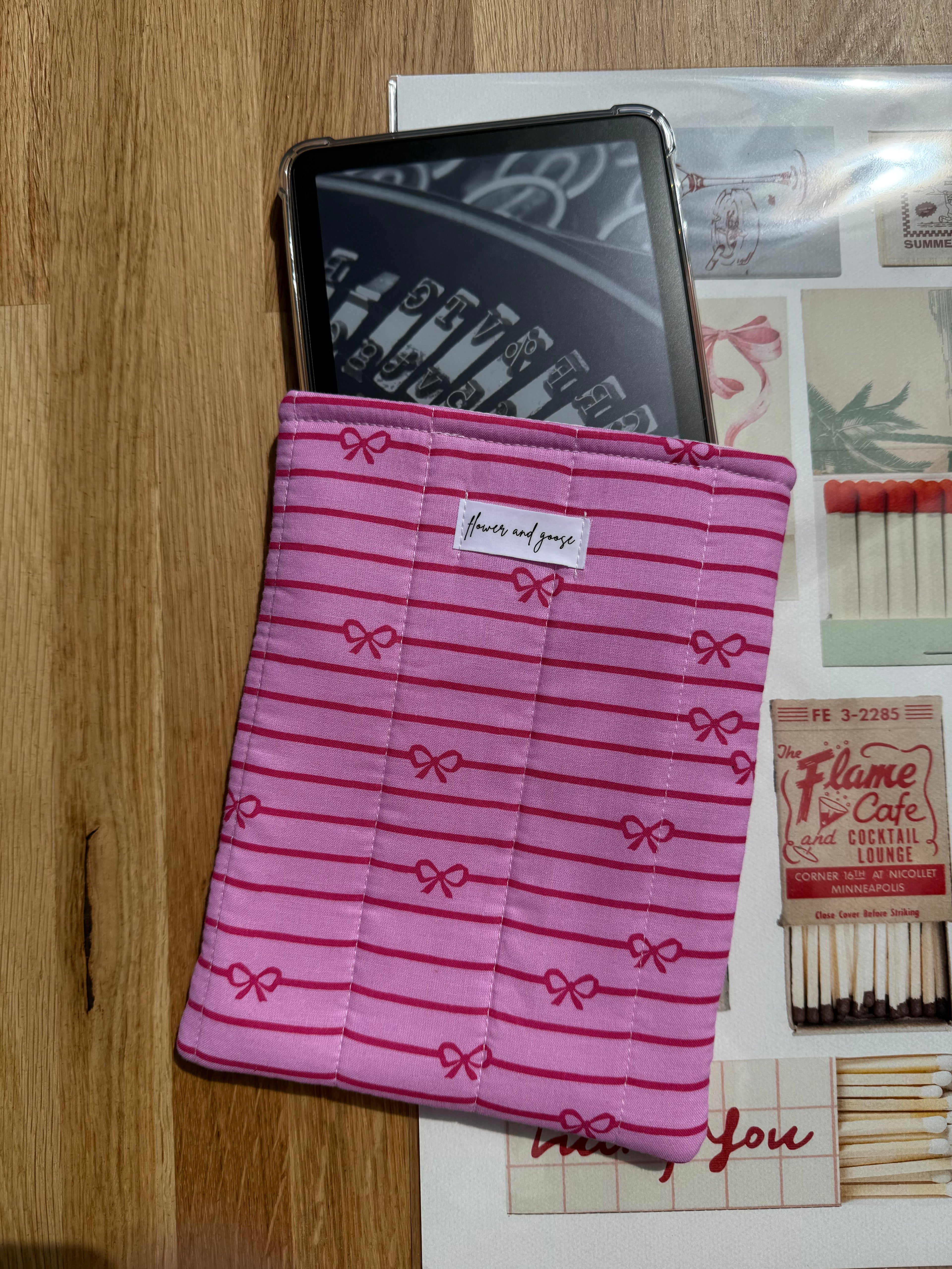 Pink stripe bow *limited edition* kindle sleeve