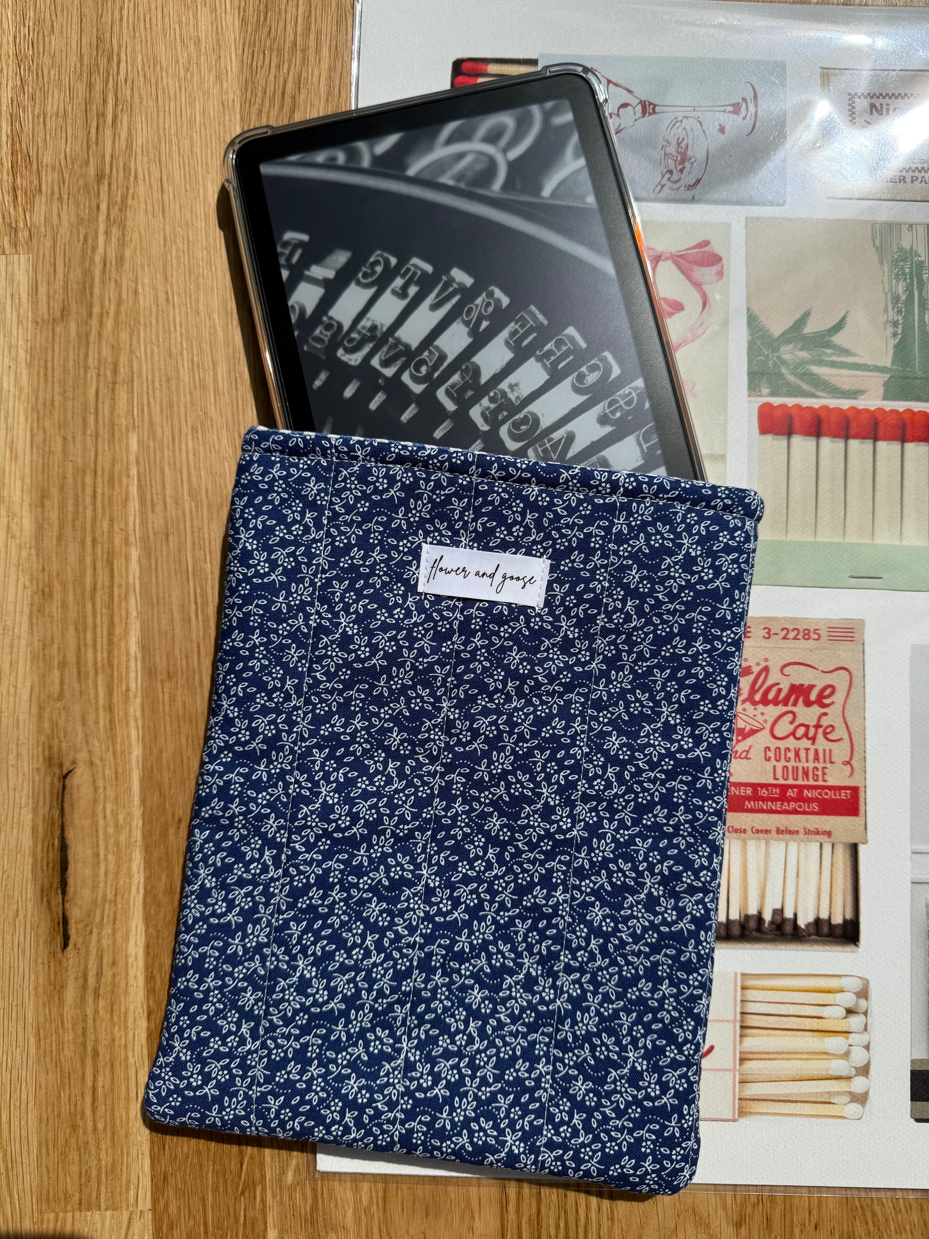 Ditsy blue floral *limited edition* kindle sleeve
